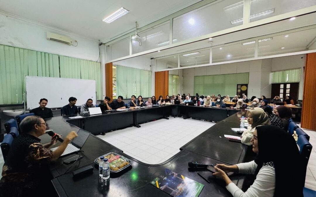 Seminar Pakar: Peran X-Ray Diffraction (XRD) dalam Riset Material Modern bersama Prof. Drs. Suminar Pratapa, M.Sc., Ph.D.