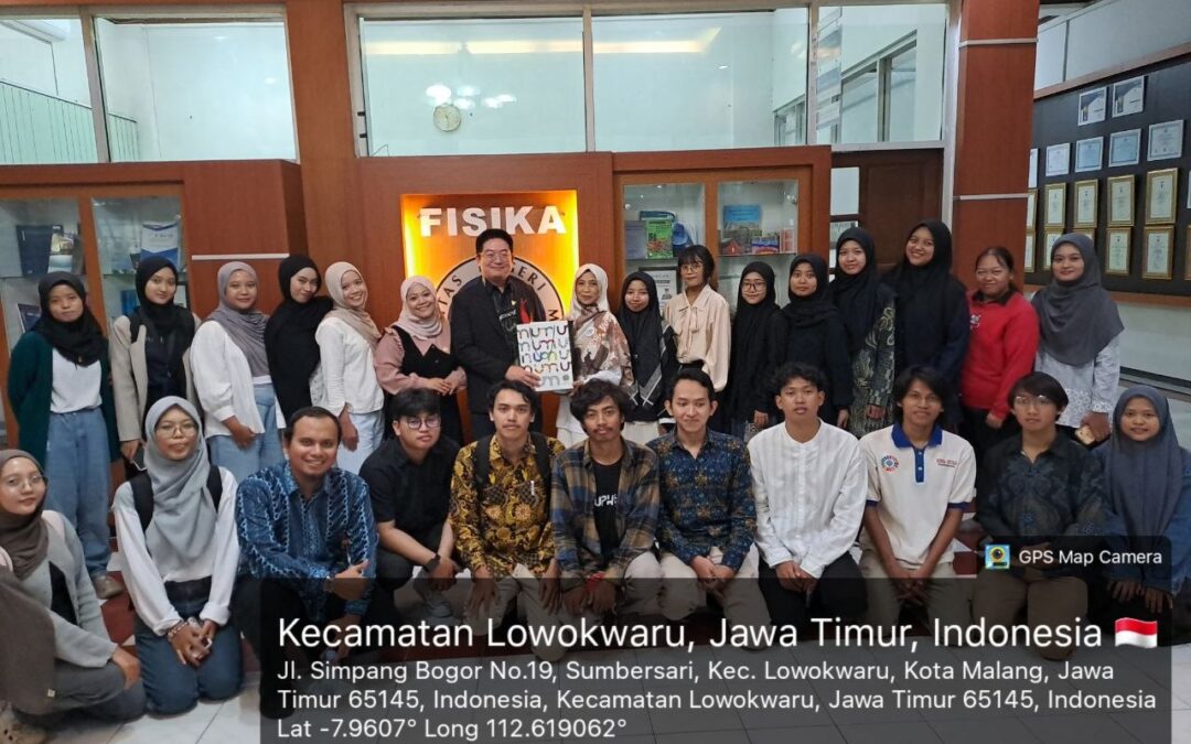 Departemen Fisika UM Gelar International Guest Lecture tentang Quantum Technology Bersama Associate Prof. Dr. Worawat Meevasana dari Suranaree University of Technology